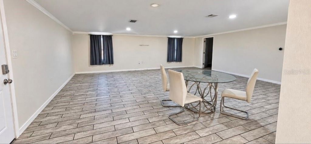 8007 Meadowglen Drive , Orlando, FL 32810 Photo