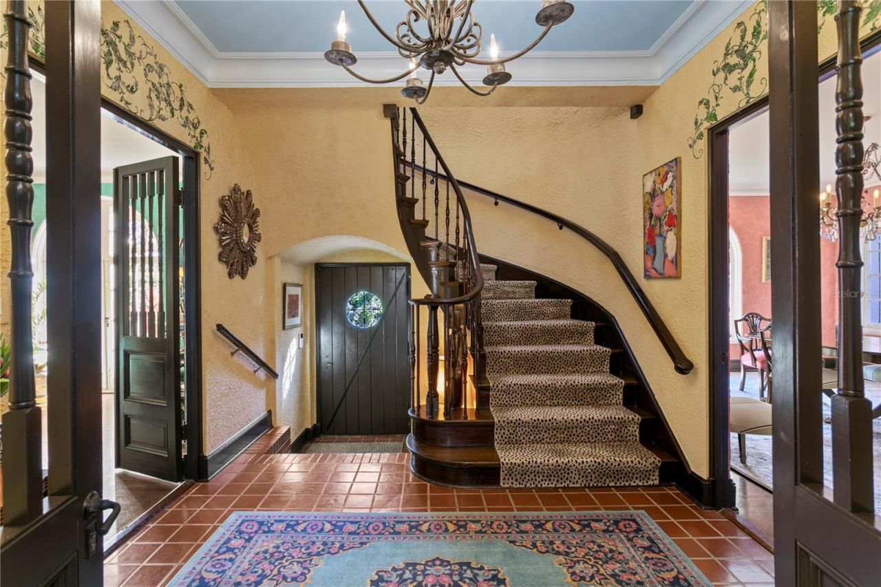 7211 3rd Avenue S, Saint Petersburg, FL 33707 Photo