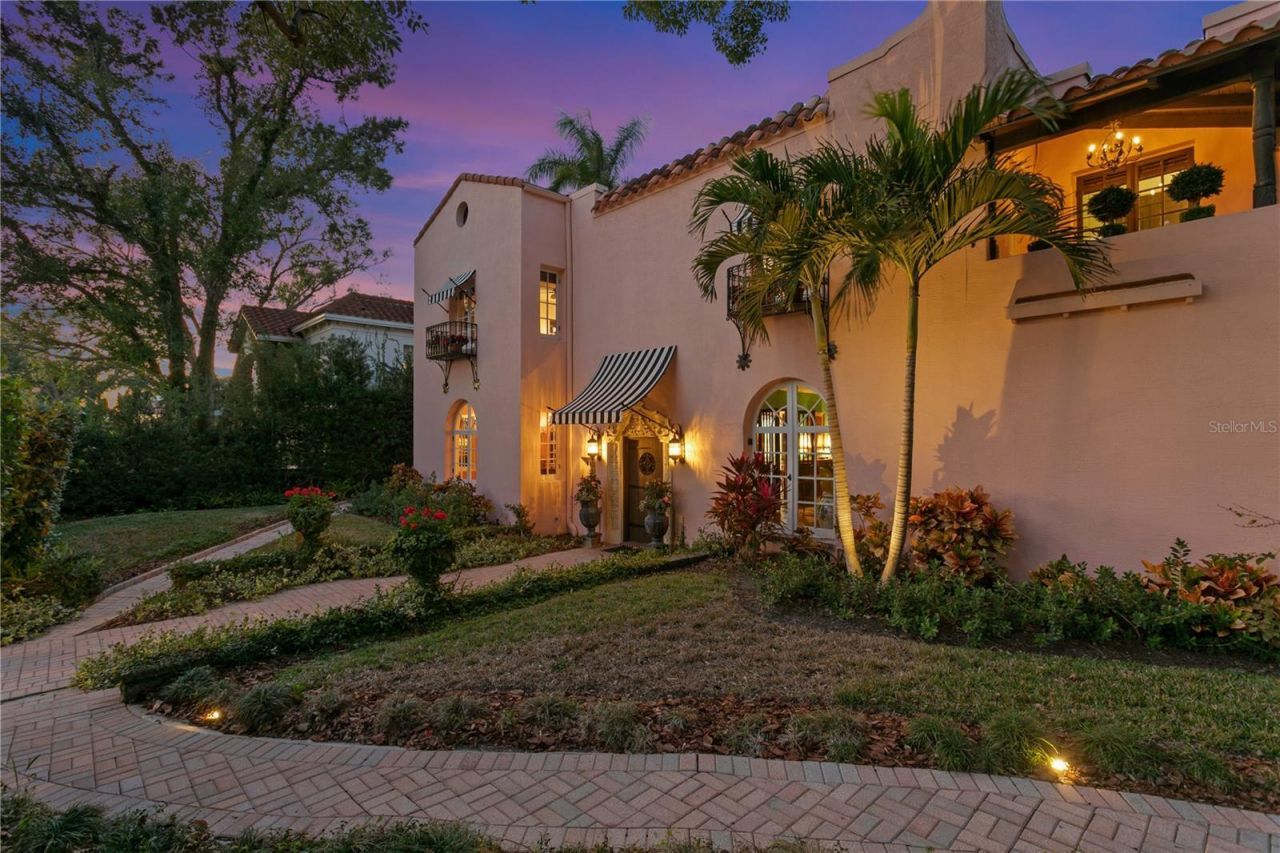 7211 3rd Avenue S, Saint Petersburg, FL 33707 Photo