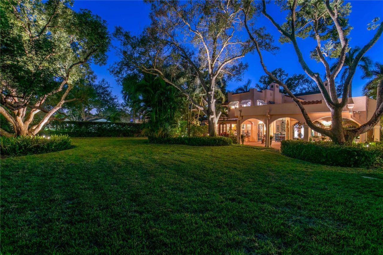 7211 3rd Avenue S, Saint Petersburg, FL 33707 Photo