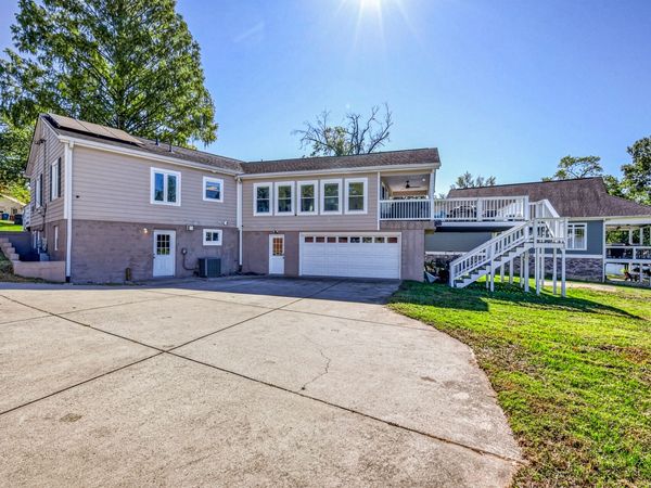 130 Park Cir, Old Hickory, TN 37138