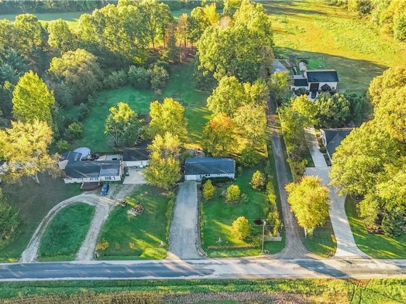 3317 Fox Lake Road, Wooster, OH 44691 Photo 2