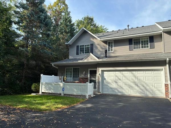 17205 49th Avenue N, Unit E, Plymouth, MN 55446