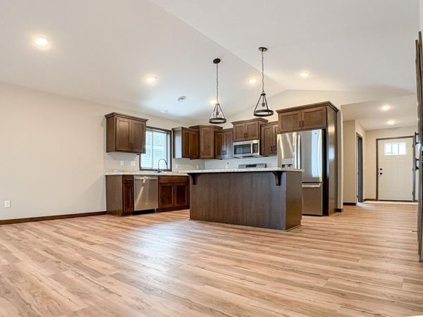 432 53rd Avenue SE, Saint Cloud, MN 56304