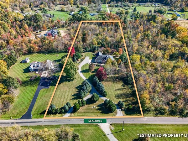 1633 Meadow Lane, Hillsdale, MI 49242