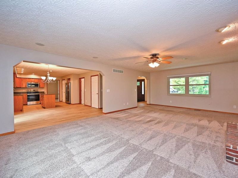 6054 Dunmore Drive, West Chester, OH 45069 Photo 11