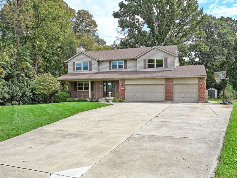 6054 Dunmore Drive, West Chester, OH 45069 Photo 2