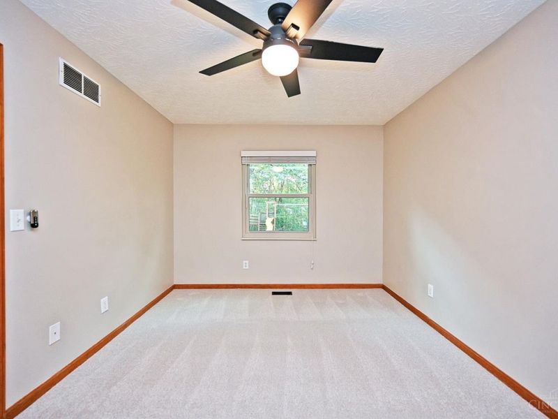 6054 Dunmore Drive, West Chester, OH 45069 Photo 21