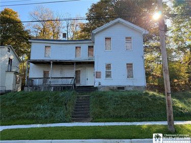 160 Barrows Street, Jamestown, NY 14701