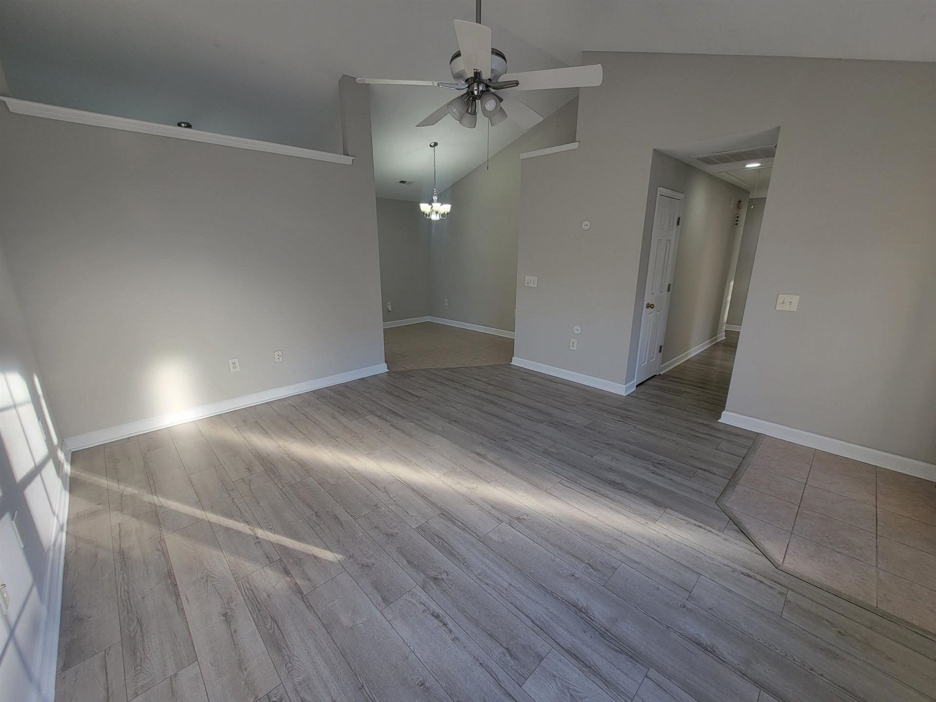 4006 Cordoba Dr.  Photo 5