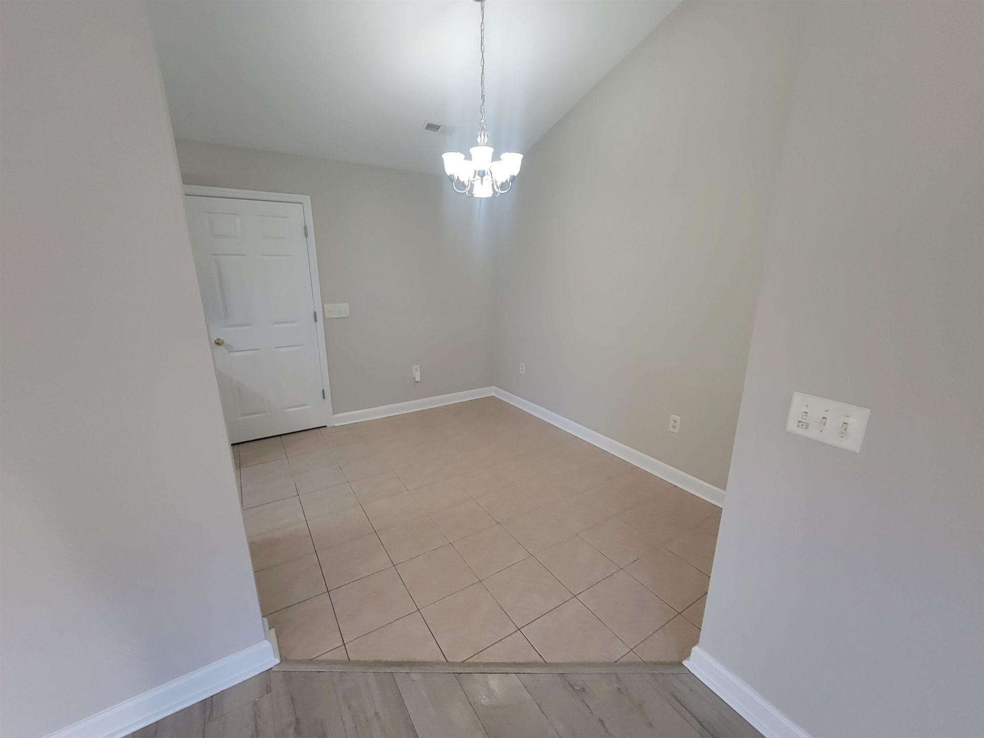 4006 Cordoba Dr.  Photo 7