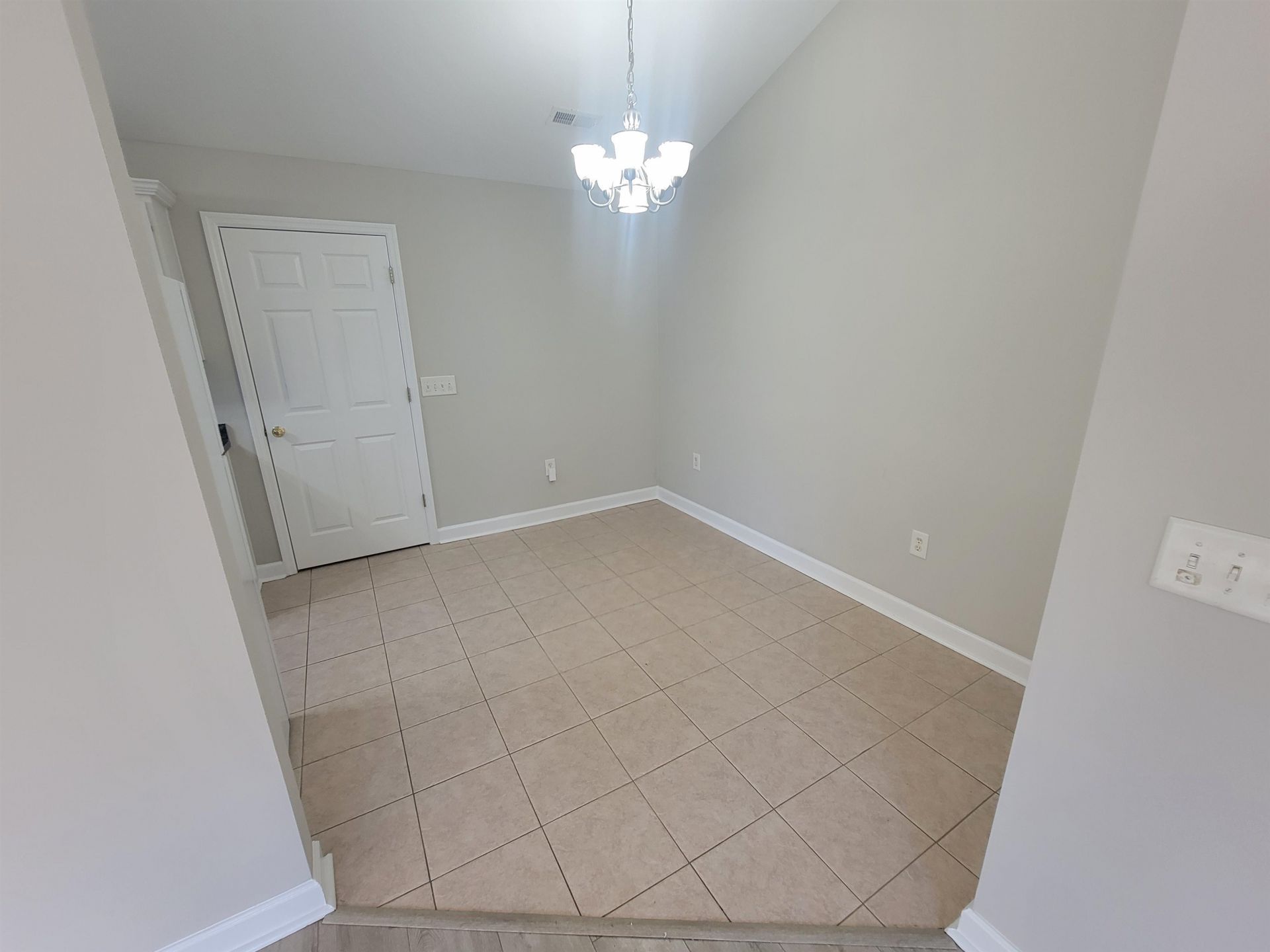 4006 Cordoba Dr.  Photo 8