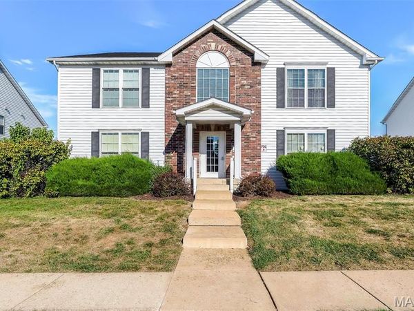 668 Homerun Drive, O'Fallon, MO 63366