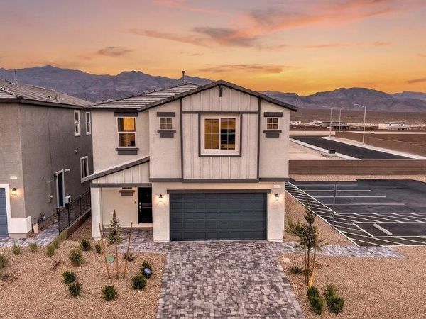 849 Kassie Lake Way, North Las Vegas, NV 89084