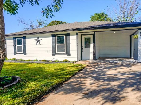 3021 Delaware Trail, Lake Worth, TX 76135