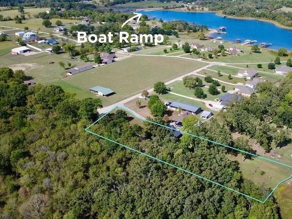 393 Rs County Road 3390, Emory, TX 75440