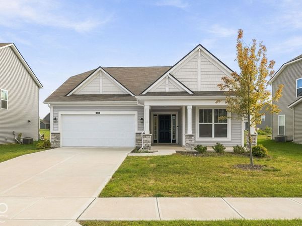 4151 Homestead Drive , Whitestown, IN 46075