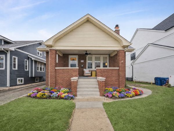 283 N Michigan Avenue , Elmhurst, IL 60126