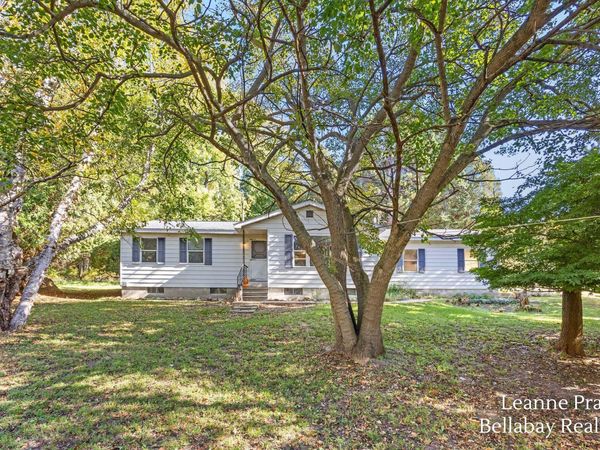 2311 Hill Road, Manistee, MI 49660