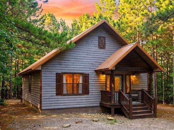 83 Bent Pine Trail, Broken Bow, OK 74728