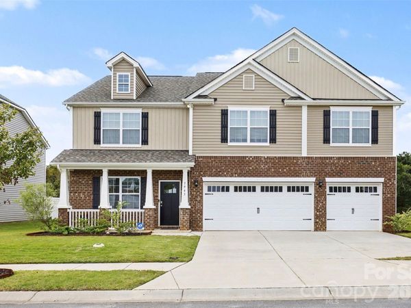 7943 Stonehouse Drive , Gastonia, NC 28166
