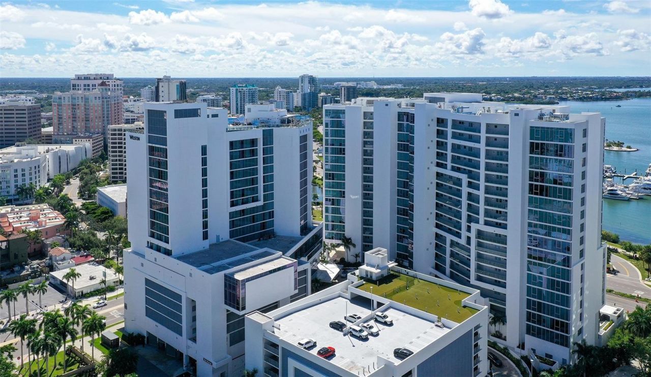 1155 N Gulfstream Avenue, Unit 207, Sarasota, FL 34236 Photo