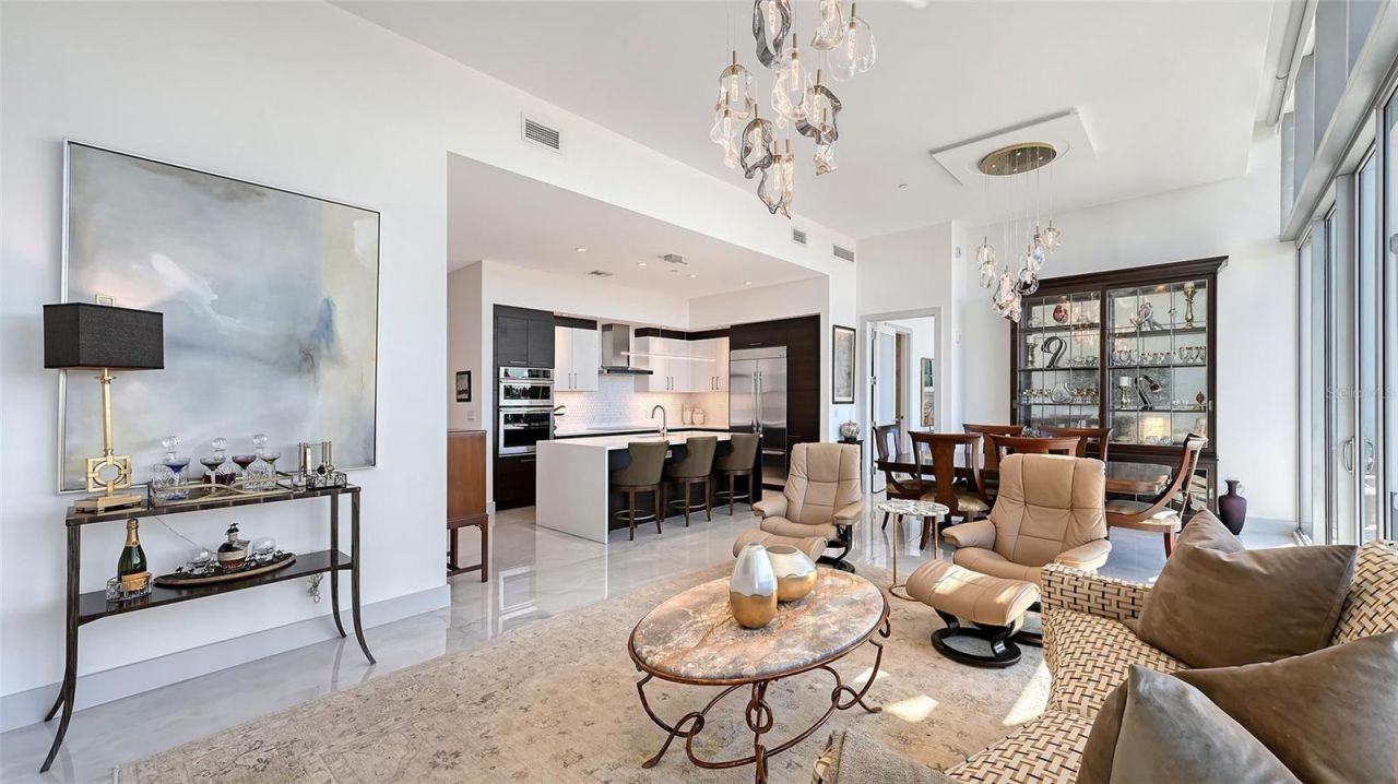 1155 N Gulfstream Avenue, Unit 207, Sarasota, FL 34236 Photo