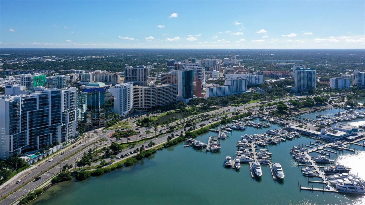 1155 N Gulfstream Avenue, Unit 207, Sarasota, FL 34236 Photo