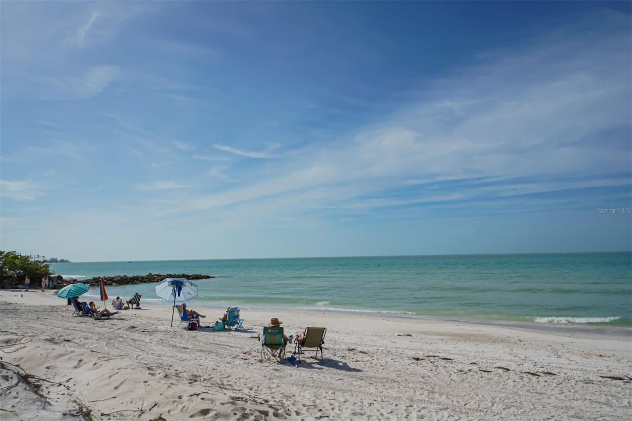 1155 N Gulfstream Avenue, Unit 207, Sarasota, FL 34236 Photo