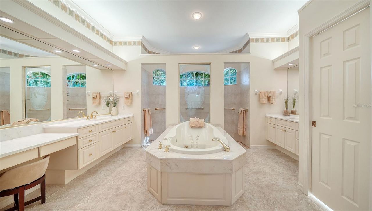 8922 Bloomfield Boulevard , Sarasota, FL 34238 Photo
