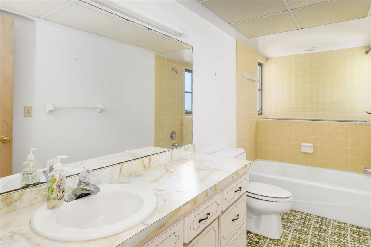 3065 Ringwood Meadow , Sarasota, FL 34235 Photo
