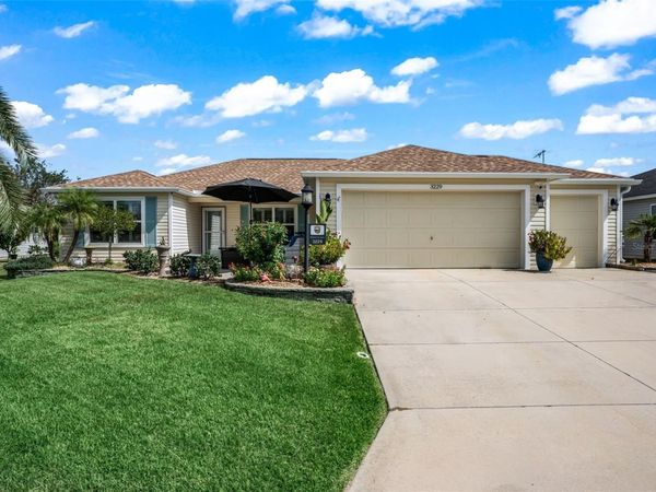 3229 DRESSENDORFER DRIVE , THE VILLAGES, FL 32163