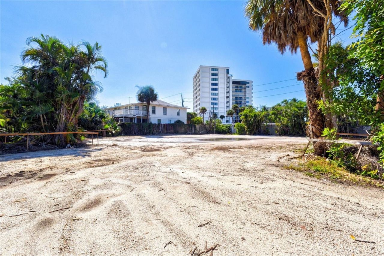 4805 Ocean Boulevard , Sarasota, FL 34242 Photo