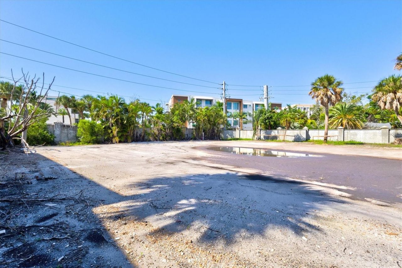 4805 Ocean Boulevard , Sarasota, FL 34242 Photo