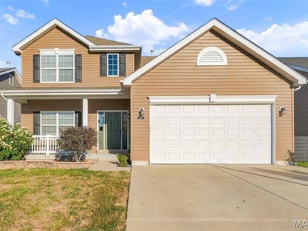 3477 Charlestowne Crossing Drive, St Charles, MO 63301