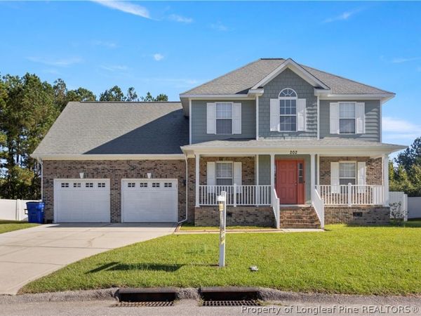 202 Lennox Loop, Raeford, NC 28376