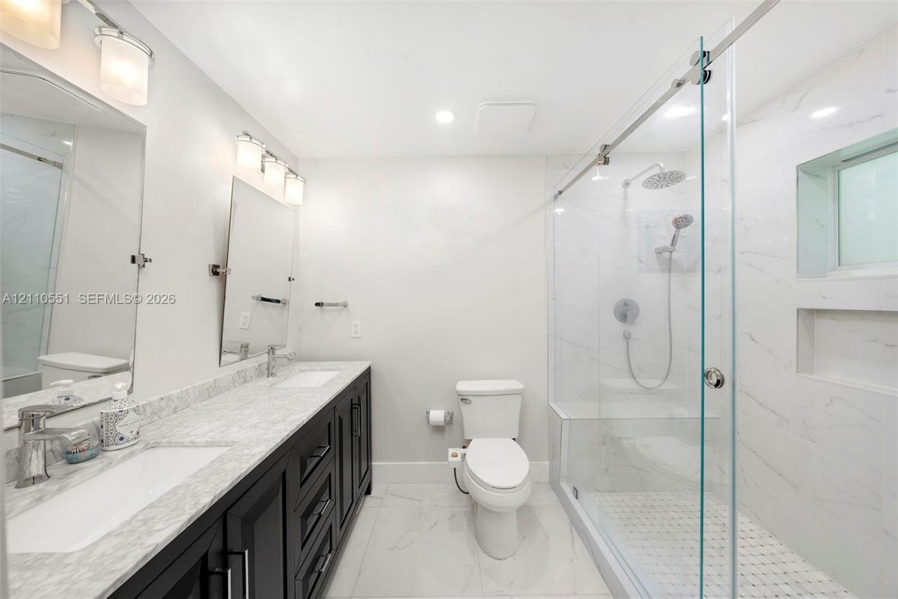 9330 SW 71st Ave, Pinecrest, FL 33156 Photo