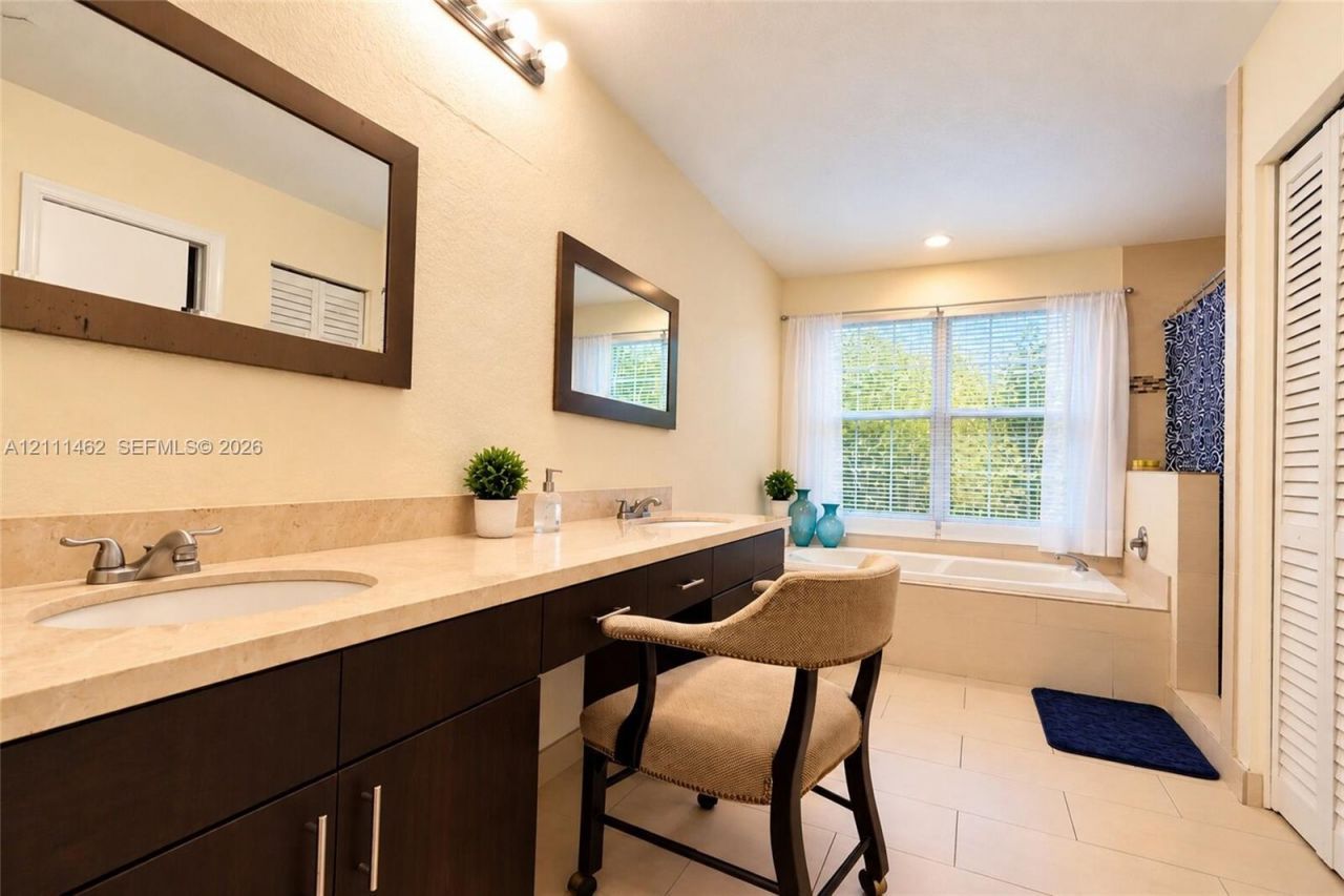 21410 Millbrook Ct , Boca Raton, FL 33498 Photo