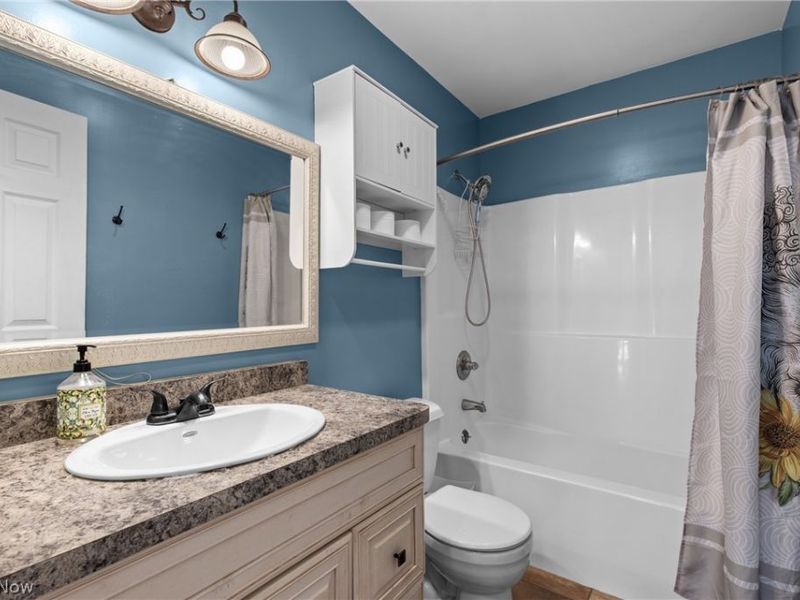 67938 Laklyn Drive, Saint Clairsville, OH 43950 Photo 26