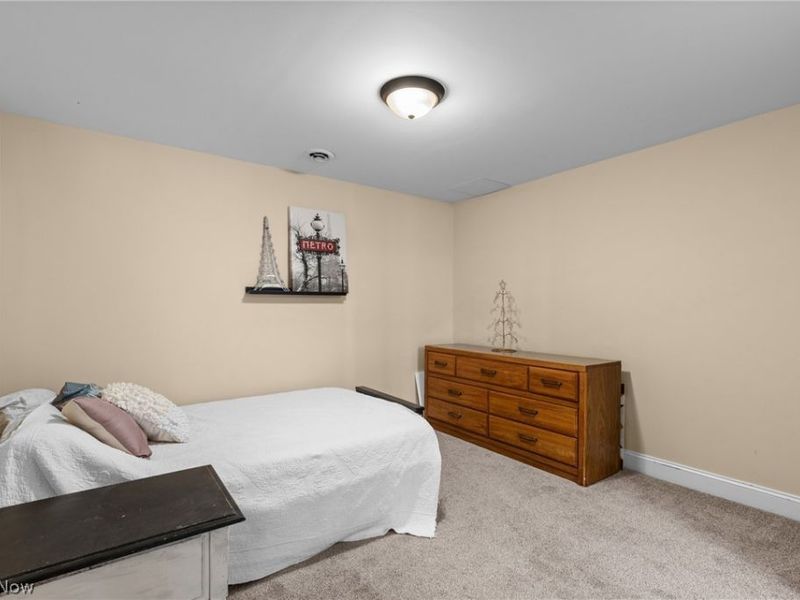 67938 Laklyn Drive, Saint Clairsville, OH 43950 Photo 39