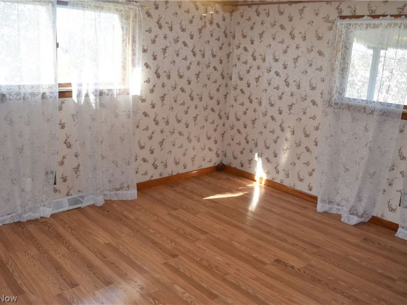 71071 Main Street, Saint Clairsville, OH 43950 Photo 6