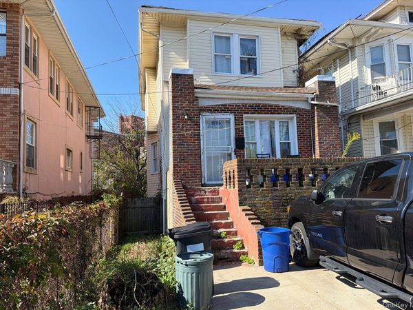 313 Beach 69th Street , Arverne, NY 11692