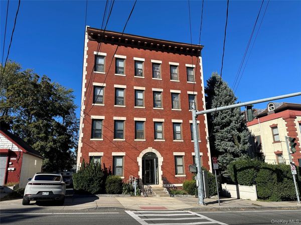 107 Lincoln Avenue , New Rochelle, NY 10801