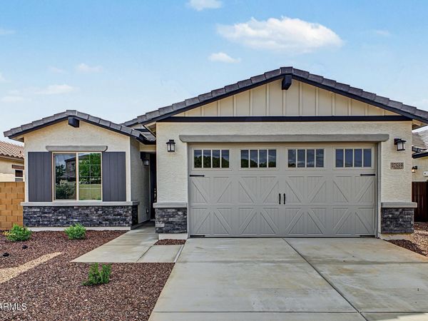 17589 W TOWNLEY Avenue, Waddell, AZ 85355