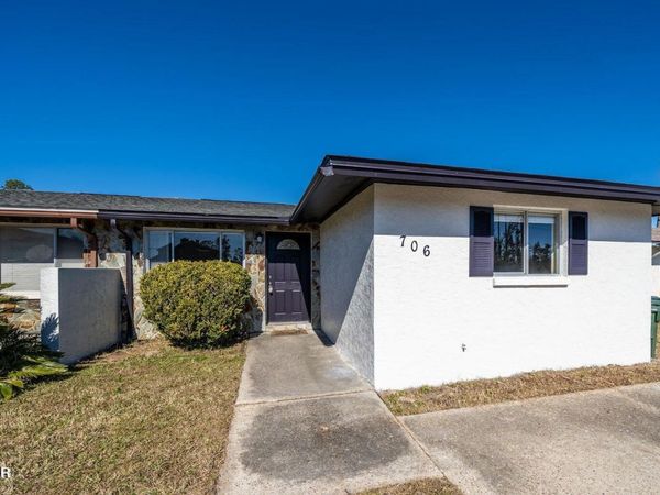 706 W 26th Street , Lynn Haven, FL 32444