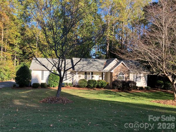 341 S Main Street , New London, NC 28127