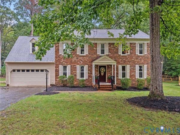 5705 Oak Knoll Lane , Midlothian, VA 23112