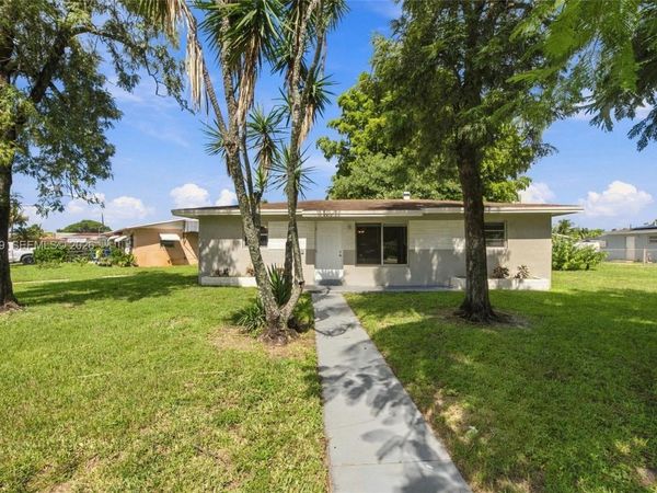 2219 SW 68th Ter , Miramar, FL 33023