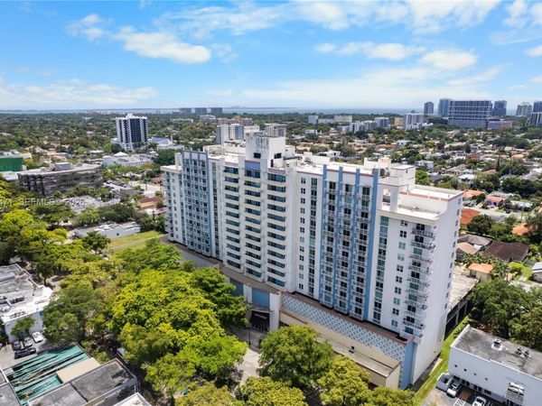 3000 Coral Way , Unit 1110, Miami, FL 33145
