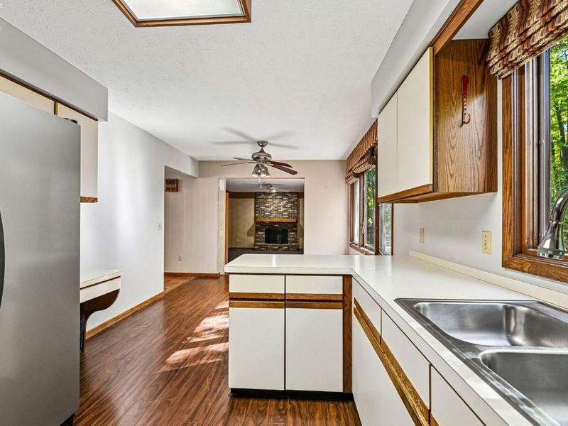 116 Westchester Dr., Amherst, OH 44001 Photo 11